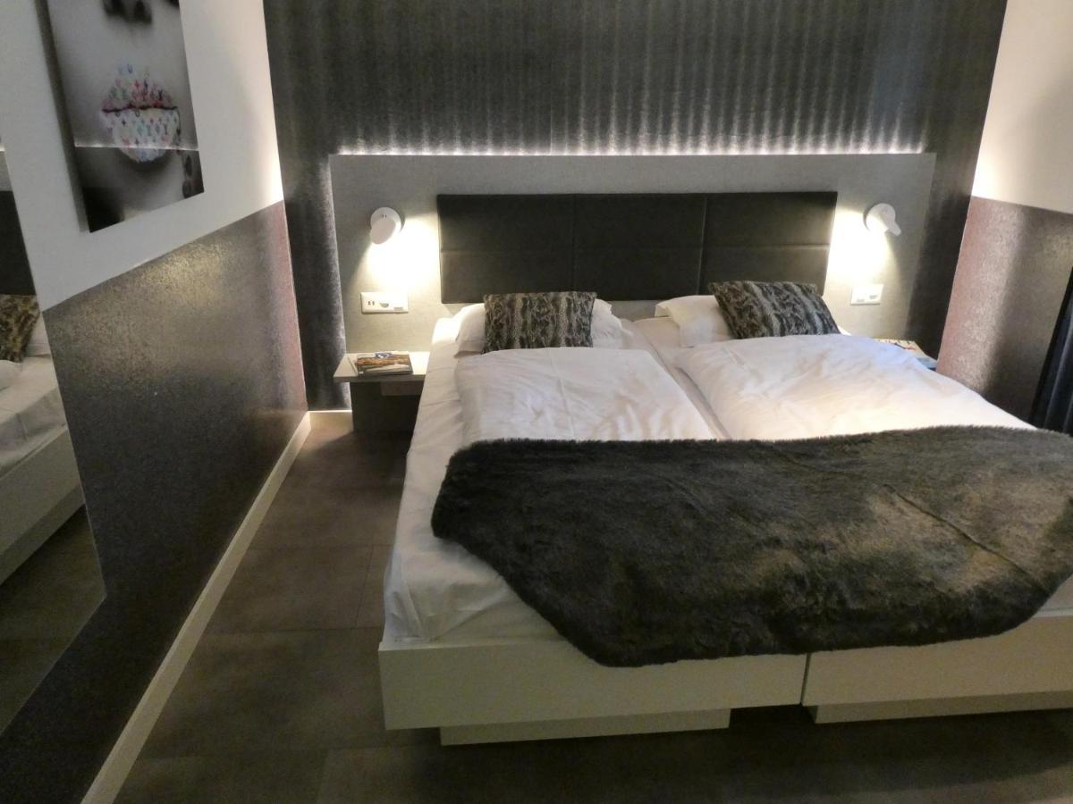 Central & Elegant Apartments,Partially With Fireplace, By Zermatt Rental Bagian luar foto