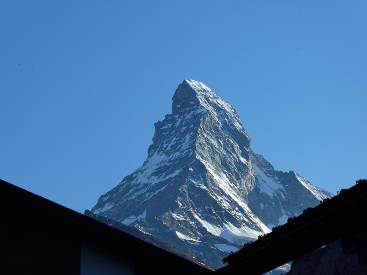 Central & Elegant Apartments,Partially With Fireplace, By Zermatt Rental Bagian luar foto