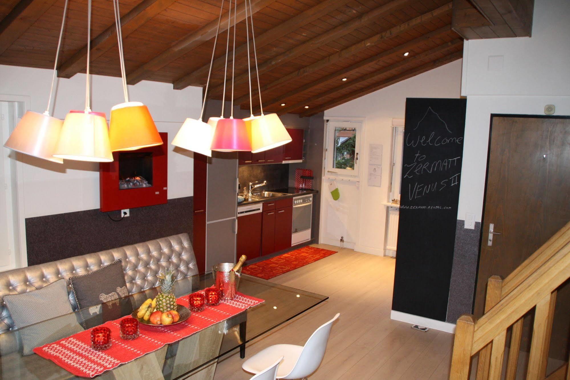 Central & Elegant Apartments,Partially With Fireplace, By Zermatt Rental Bagian luar foto