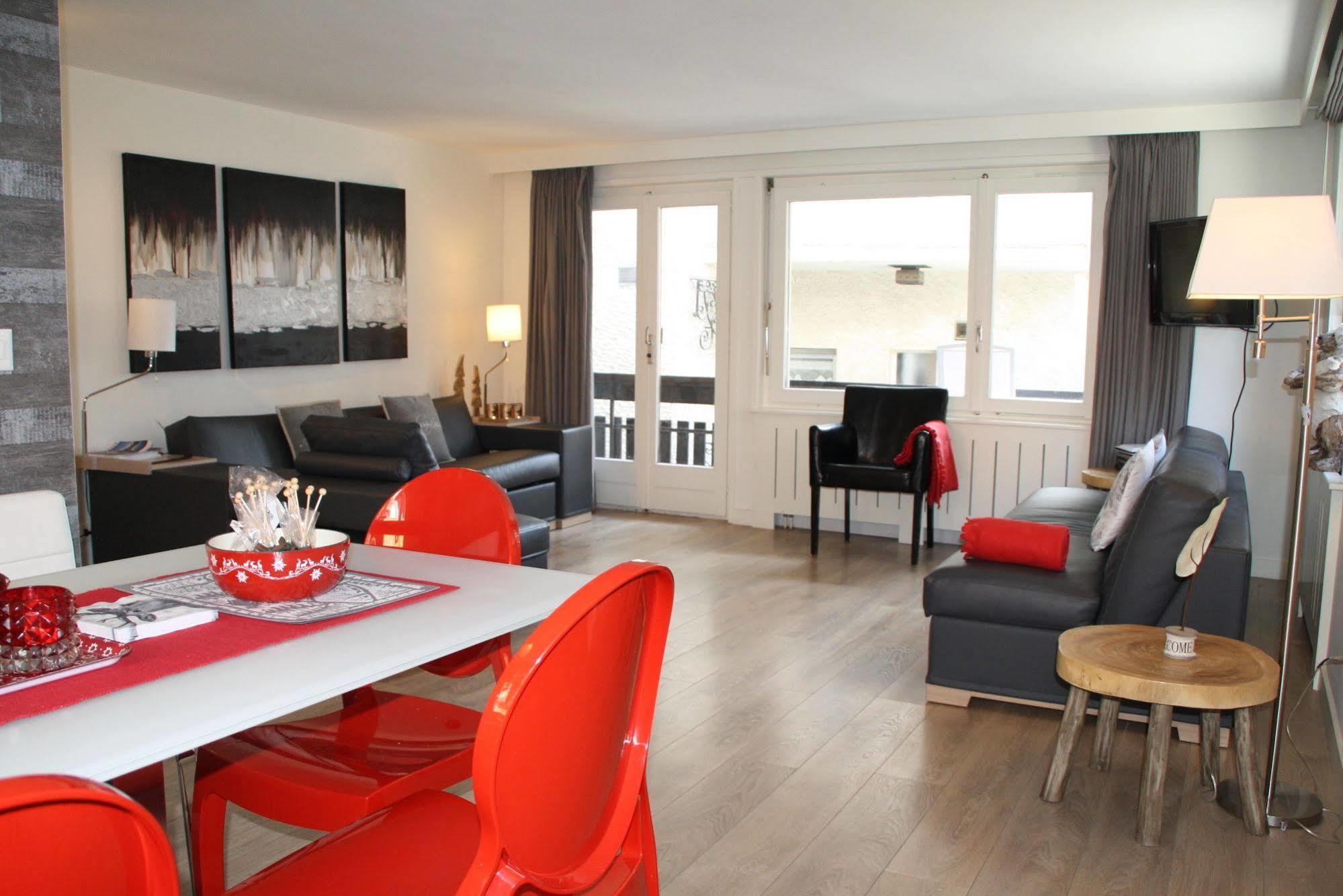 Central & Elegant Apartments,Partially With Fireplace, By Zermatt Rental Bagian luar foto