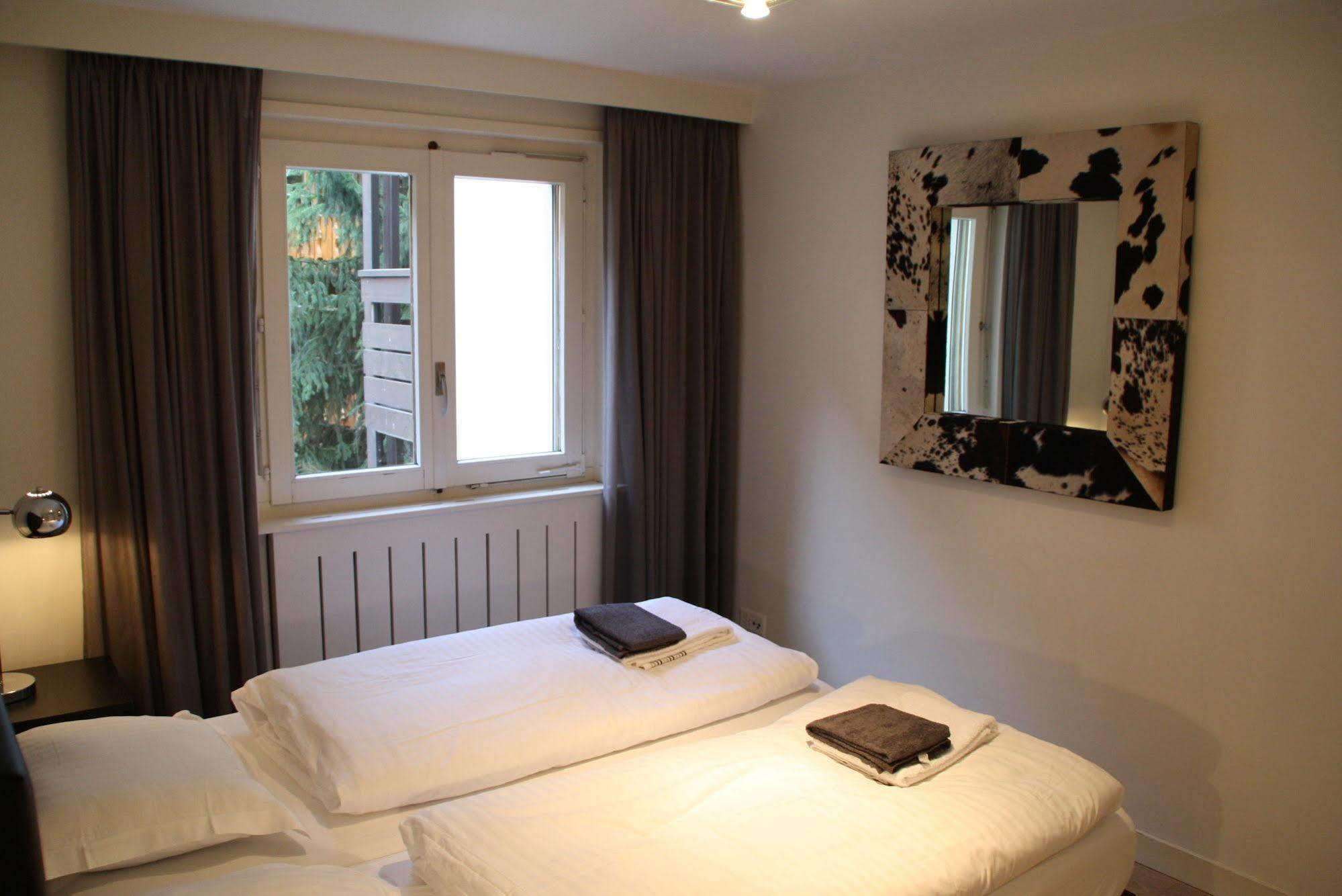 Central & Elegant Apartments,Partially With Fireplace, By Zermatt Rental Bagian luar foto